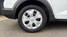 Dacia Jogger 1.0 TCe Essential 5dr Petrol Estate